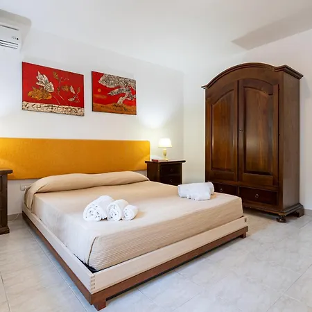 Villa Le Tarantine Aparthotel